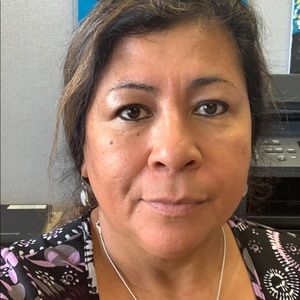 Meet your Posher, Beatriz